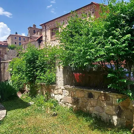 La Casa De La Huerta Nyaraló